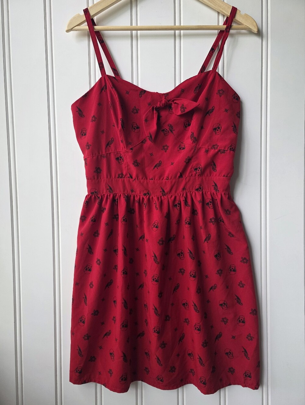 Hot Topic Pirate Skull Floral Flare Dress Pin Up Goth Red Black Medium